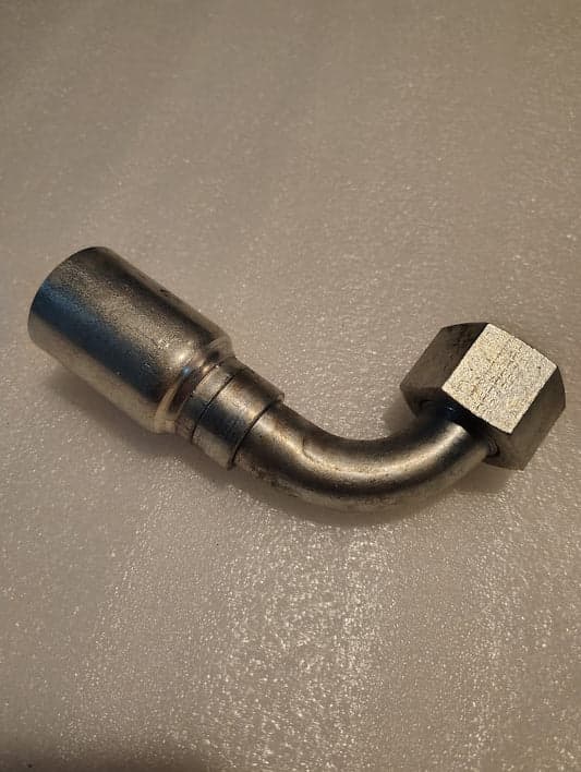 ORFS Female Swivel Hose End